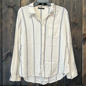 Sanctuary Button Up Top L White Stripe Neutral Office Capsule Relaxed Minimalist